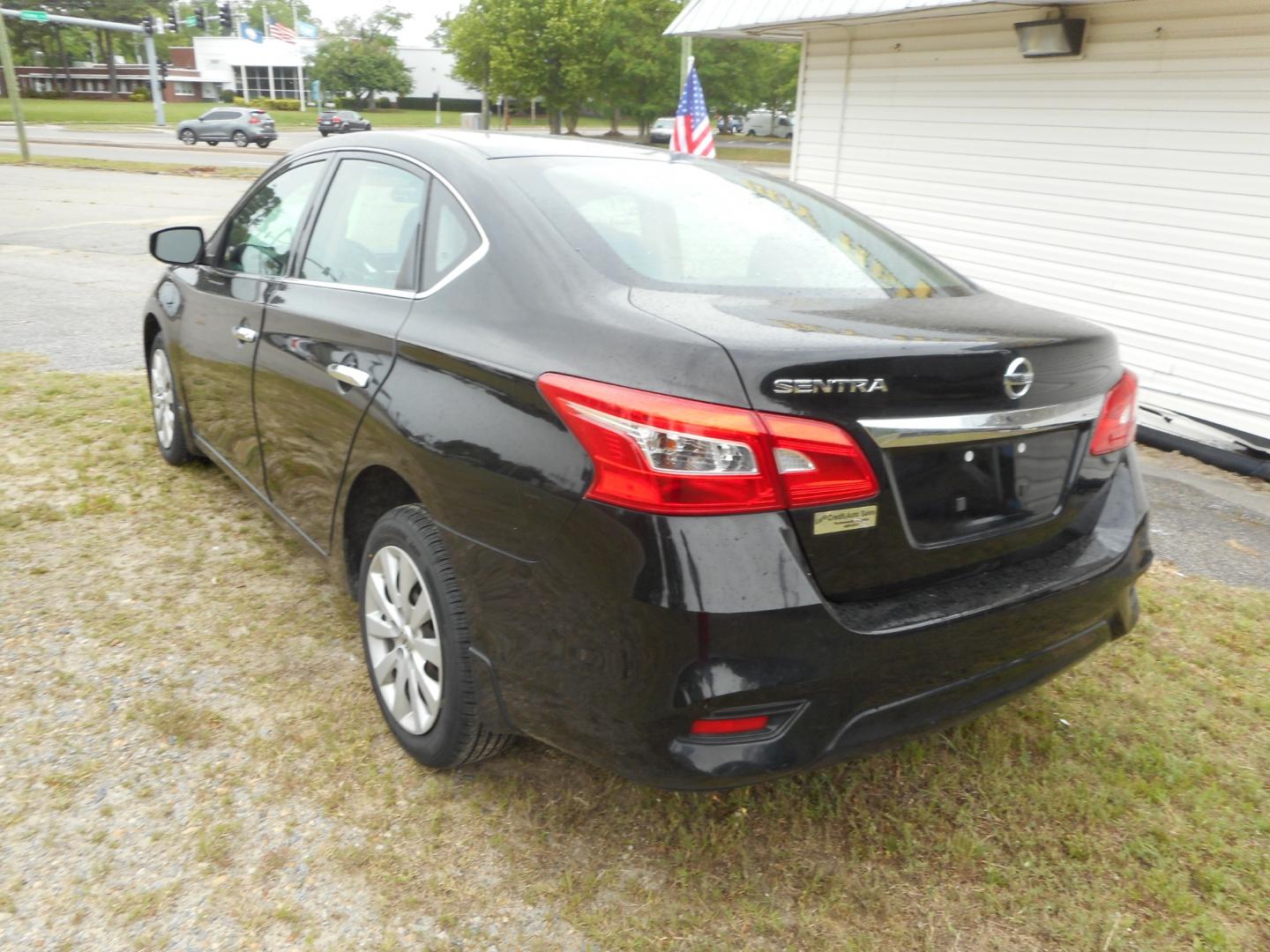 2017 Black Nissan Sentra S 6MT (3N1AB7AP8HY) with an 1.8L L4 SFI DOHC 16V engine, 6M transmission, located at 2553 Airline Blvd, Portsmouth, VA, 23701, (757) 488-8331, 36.813889, -76.357597 - ***VEHICLE TERMS*** Down Payment: $999 Weekly Payment: $100 APR: 23.9% Repayment Terms: 42 Months *** CALL ELIZABETH SMITH - DIRECTOR OF MARKETING @ 757-488-8331 TO SCHEDULE YOUR APPOINTMENT TODAY AND GET PRE-APPROVED RIGHT OVER THE PHONE*** - Photo#7